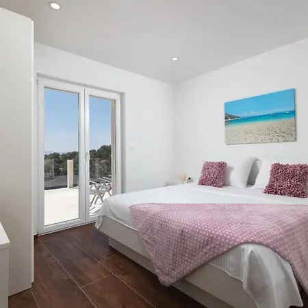 Apartment Baka Selca (Brac)