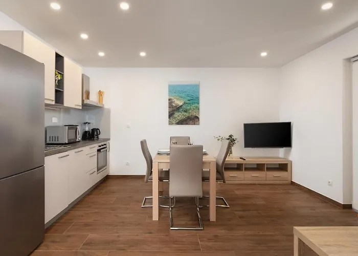 Appartement Baka *
